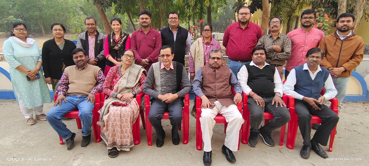 Dedicated Faculty & Campus Community